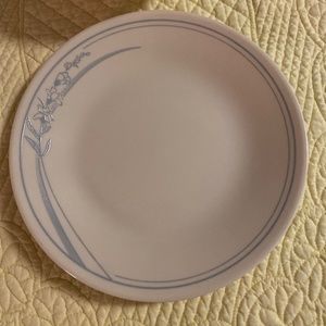 Vintage Corelle Blue Lily Bread Plates